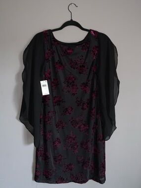 Donna Ricco Velvet Sheath Dress Floral Chiffon Sleeve (NWT) - Size 4